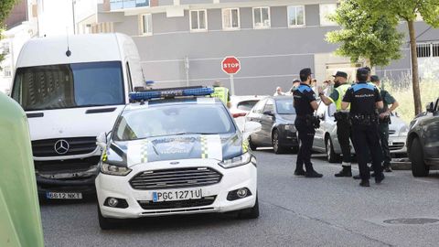 La Polic�a Local y la Nacional dieron apoyo a la Guardia Civil durante la intervenci�n de este lunes