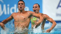 Los italianos Manila Flamini y Giorgio Minisini en el Mundial de Nataci�n de Kaz�n, Rusia