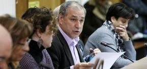 El portavoz municipal, Jos� Tom�, ser� candidato de nuevo a la alcald�a de Monforte. 