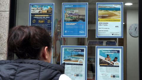 Las agencias de viajes ofertan distintos planes vacacionales para el prximo verano.