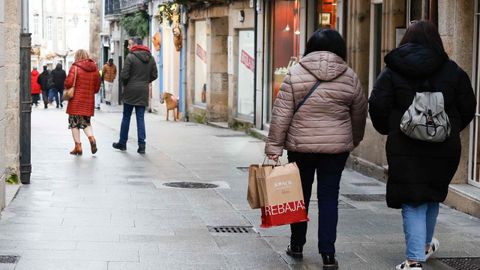 Esta primera jornada estuvo marcada por un flujo constante de clientes.