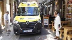Agentes del 092 y personal del Ayuntamiento acompa�aron a la ambulancia durante su recorrido para comprobar las distancias requeridas para circular