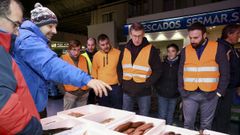 El presidente del PP, Alberto N��ez Feijoo y el alcalde de Madrid, Jos� Luis Mart�nez-Almeida visitaron este mi�rcoles Mercamadrid