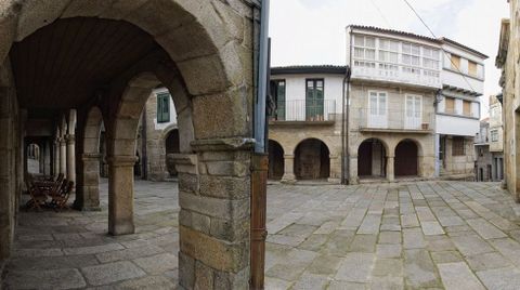 Ribadavia es una de las villas medievales que mejor se conservan en la provincia