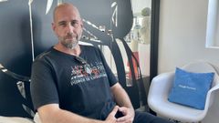 Isra Bravo es escritor publicitario y autor de �Escribo porque me gusta ganar dinero�. 