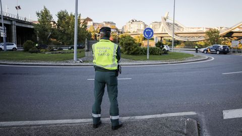 Imagen de archivo de los controles de movilidad realizados en Ourense durante el confinamiento