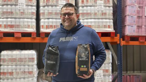 Jos� �ngel Sanmart�n, gerente de Dispesan Caf�