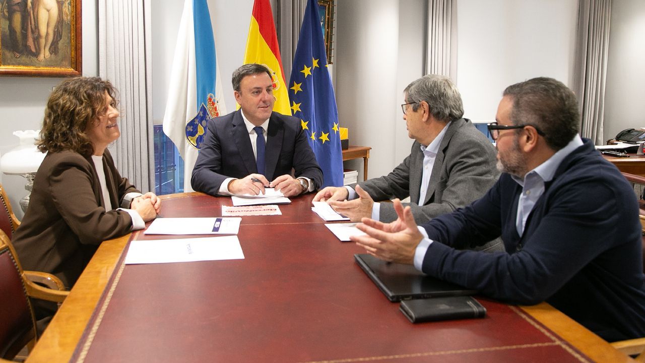 Formoso avanza que la campaña MercaNaVila, que movilizó 16 millones en compras en el comercio local, «será aínda máis ambiciosa» en 2026