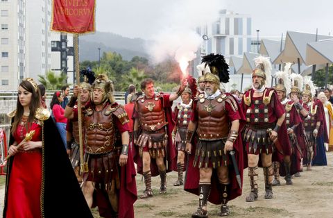 Los integrantes de la asociación Civitas Limicorum dieron colorido a Vicus Spacorum.