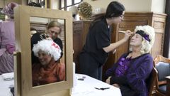 Pelucas empolvadas para viajar al siglo XVIII en Ferrol