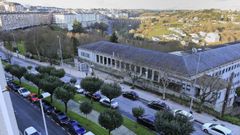 Vista de la ronda das Fonti�as, con el IES Sanxillao en primer t�rmino