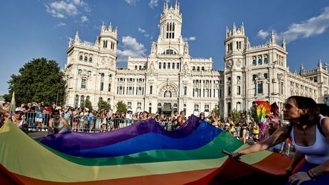 Multitudinario desfile del Orgullo en Madrid