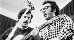 Benedicto Villar y Jos� Afonso -en una actuaci�n- tuvieron una gran amistad. 