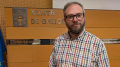 Carlos Jos� Losada se acaba de incorporar al Fontenla Maristany para prestar atenci�n psicol�gica a pacientes con problemas que no se consideran graves, como ansiedad y depresi�n leve o moderada