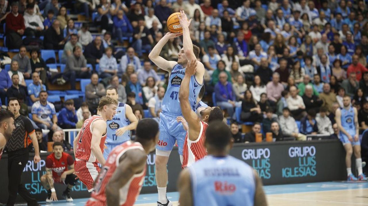 El técnico del Breogán afirma que el Tenerife «juega de memoria»