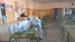 Desinfecci�n en el Cabo da area de Laxe