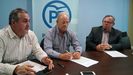 FRANCISCO ZARRACINA ENTRE ALFONSO ARAUJO (IZQUIERDA) Y CONSTANTINO �LVAREZ (DERECHA)