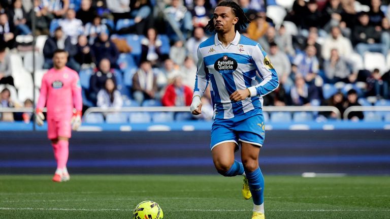 Lucas Noubi, durante el partido contra el Albacete en Riazor