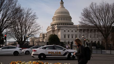 Un coche policial en el Capitolio, en una imagen de archivo