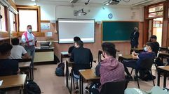 Charla de Anacef en la escuela n�utico pesquera de Tenerife