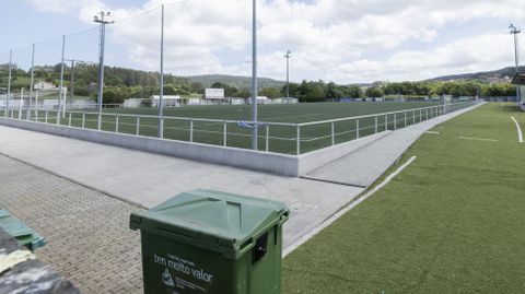 EL CAMPO DE F�TBOL. O Pinguel fue estrenado hace poco m�s de veinte a�os. Est� en una zona h�meda.