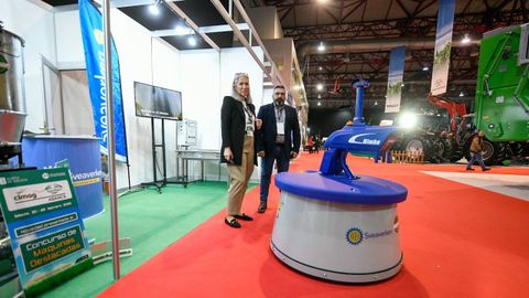 Arrimador de comida Nimbo, que funciona de forma autónoma y con cámara incorporada