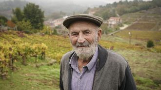 Arist&oacute;bulo Quinteiro, Tobo, nas s&uacute;as vi&ntilde;as das Regadas (Beade) nunha foto tomada no ano 2021.