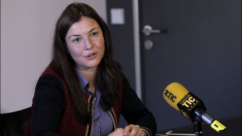 Mayra Garc�a. Alcaldesa de Trabada (PSOE). 35 a�os. Ciencias Empresariais. Repite como diputada desde el 2015