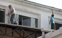 Los operarios municipales han trabajado ya en la cubierta. 
