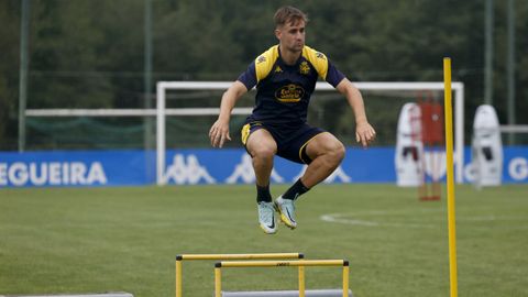 Barbero, en un entrenamiento en la ciudad deportiva de Abegondo