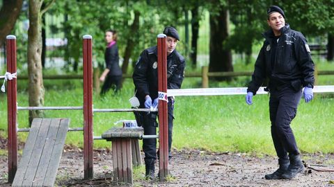 En el parque de Castrelos en Vigo la Polic�a LOcal clausur� un parque biosaludable esta ma�ana. 