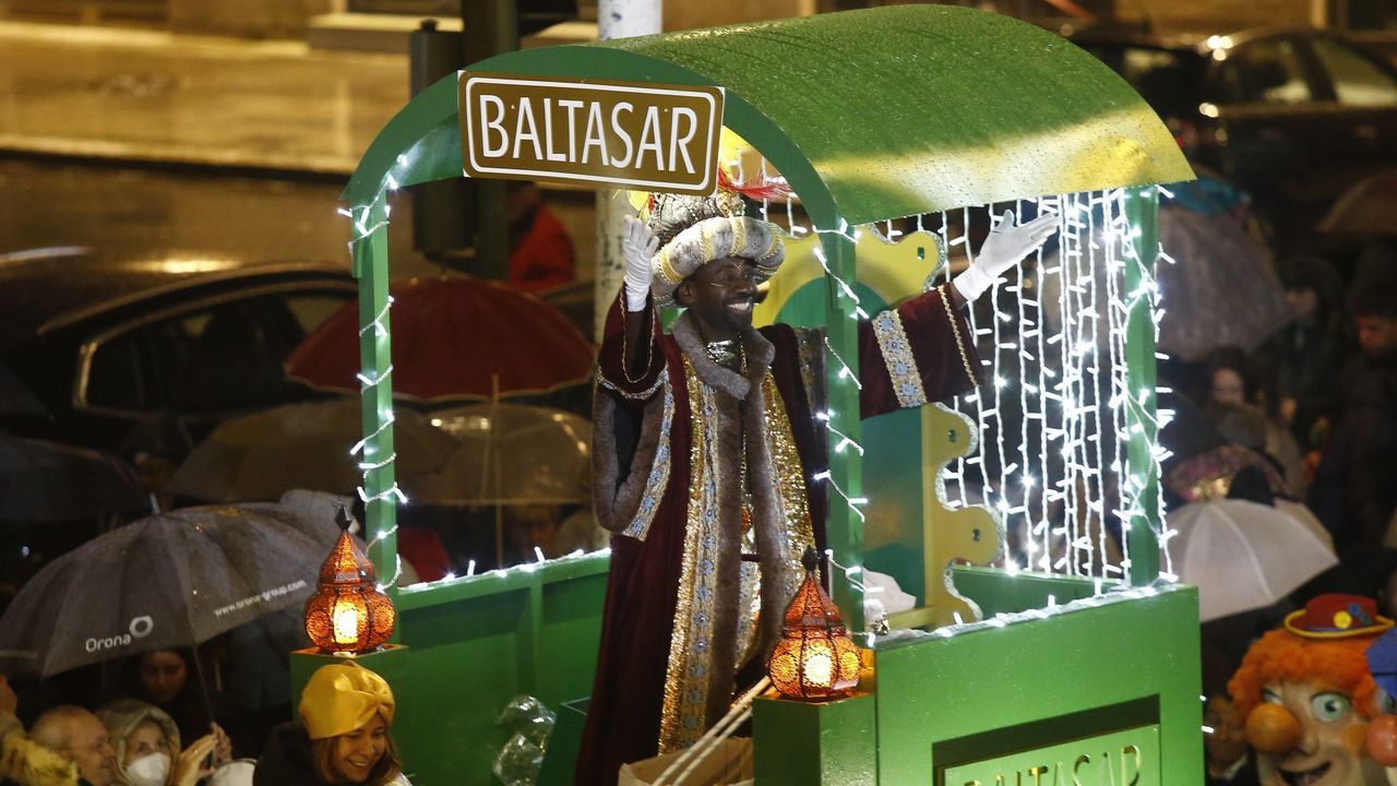 «Pórtate bien, los Reyes Magos te vigilan»: por qué el chantaje a los niños no es la mejor estrategia educativa