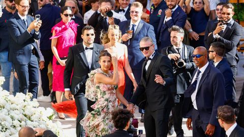 Erling Haaland acude con su novia Isabel Haugseng Johansen a la boda de Gianluigi Donnarumma, compa�ero suyo en el Manchester City