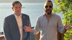 Marco Rubio posa con el presidente de El Salvador Nayib Bukele 