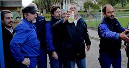 El 15 de noviembre los trabajadores celebraban el fin del encierro que desde entonces mantuvieron en turnos reducidos.