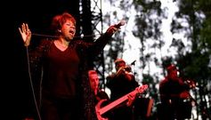 Gloria Gaynor fue el plato fuerte de la ltima jornada de Brincadeira, aunque Fangoria tambin concentr a su pblico. 