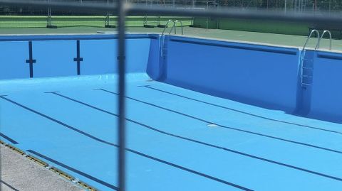 El PP critica que la piscina exterior de Ames se cerrase puntualmente los dos �ltimos veranos