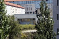 La ludoteca de Fonti�as sigue cerrada tras pasar por concejal�as de todos los grupos. 