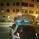 <span lang= es-es >El incendio se origin� en un segundo piso</span>. La Guardia Civil y los bomberos acudieron al incendio, que ocurri� en As Neves. 