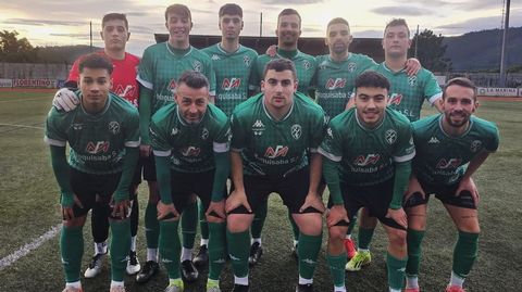 Alineaci�n que present� el Xallas el s�bado en el campo municipal San Paio de Refoxos frente al Inter de Brens (0-7).