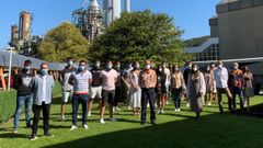 Los alumnos de  cuarta promoci�n del programa de formaci�n profesional dual de la Conseller�a de Educaci�n y Repsol finalizaron sus estudios. Los j�venes pertenecen al grado superior de Qu�mica Industrial del IES A Sardi�eira. 