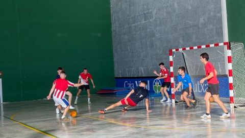 Artzikirol, un nuevo deporte creado por un gallego