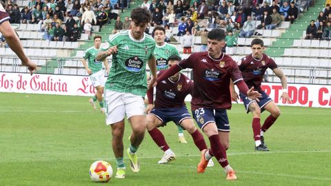 Antonio Montoro en el partido ante el Racing en A Malata