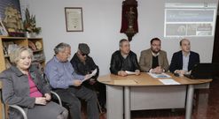 Fina Rey, Jos� P�rez, Xos� Pumar, Jos� Garc�a Gondar, Eduardo Puga y Manuel Garc�a, ayer. 