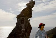 Una peregrina en Fisterra. 