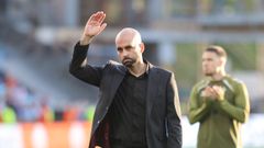 El entrenador del Celta, Claudio Gir�ldez, tras la derrota ante el Friburgo en Bala�dos.
