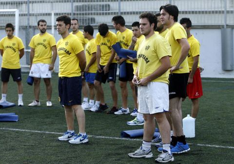 Los futbolistas del Chantada B dejaron buenas sensaciones en los dos partidos de liga. 