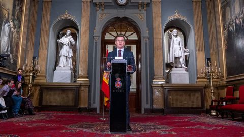 El presidente del Partido Popular, Alberto Nez Feijoo, compareciendo ante los medios tras la votacin de los tres decretos del Gobierno.