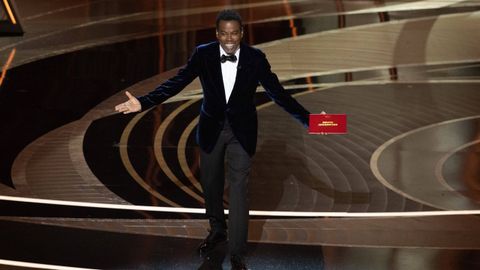 El humorista Chris Rock, durante la gala de los scar en la que Will Smith le peg un puetazo