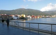 En Muros est�n previstas obras para mejorar la calidad del agua de la playa de Virxe do Cami�o. 